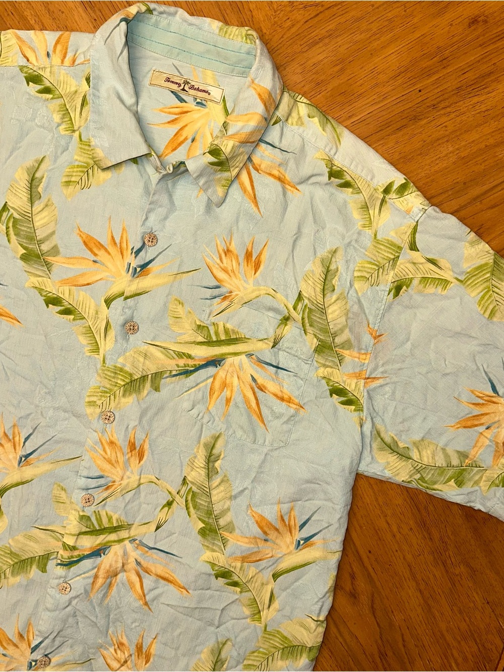Tommy Bahama Shirt Men's Large Blue Floral 100% Silk Button Up Short Sleeve